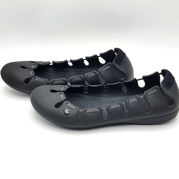 CROCS Slip-on Flats Size 10. #1188 - Picture 2 of 8